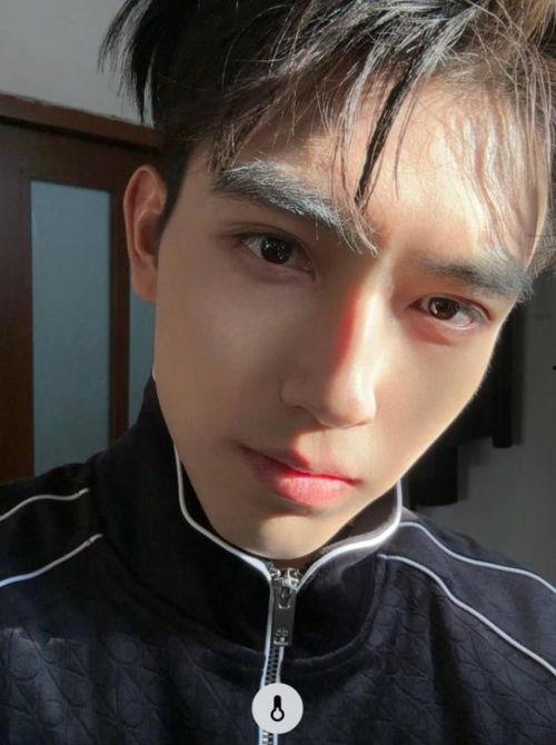 陈飞宇吃瓜网红是谁啊视频