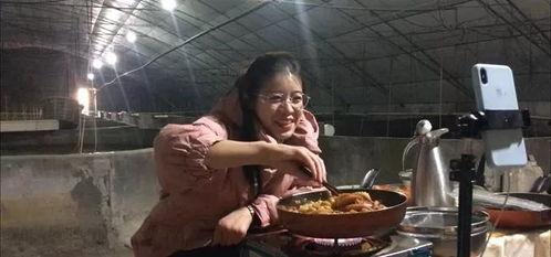 和县网红吃瓜事件真相视频,真相视频曝光背后的故事