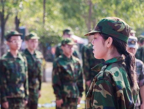 军训吃瓜百度网盘,揭秘军训中的那些趣事与感动