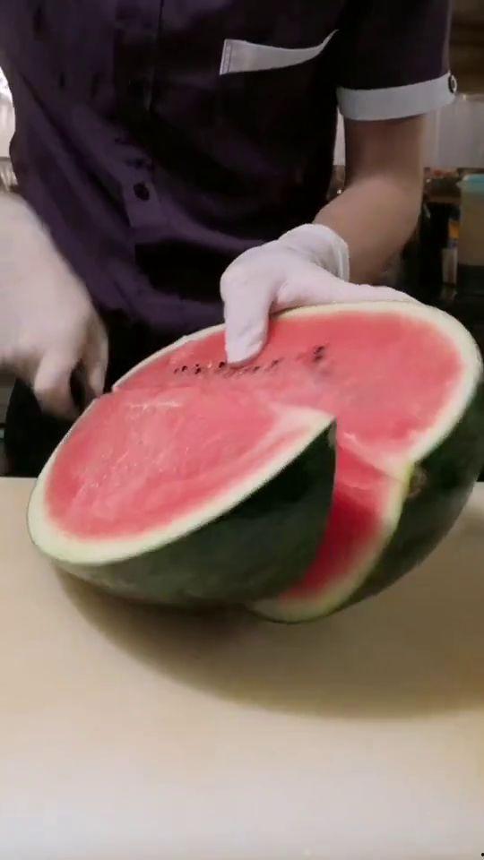 网红吃瓜游戏叫什么,揭秘网络红人的“瓜田”狂欢